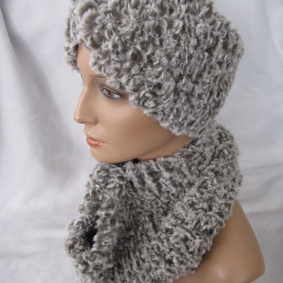 New Handmade Chunky Faux Fur Winter Headband and Infinity Scarf Set - Picture 3 of 10